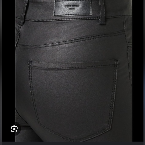 Vero Moda-VMSeven-Smooth coated pant-Slim fit-Size XS-Style#10138972-Black - Picture 4 of 16